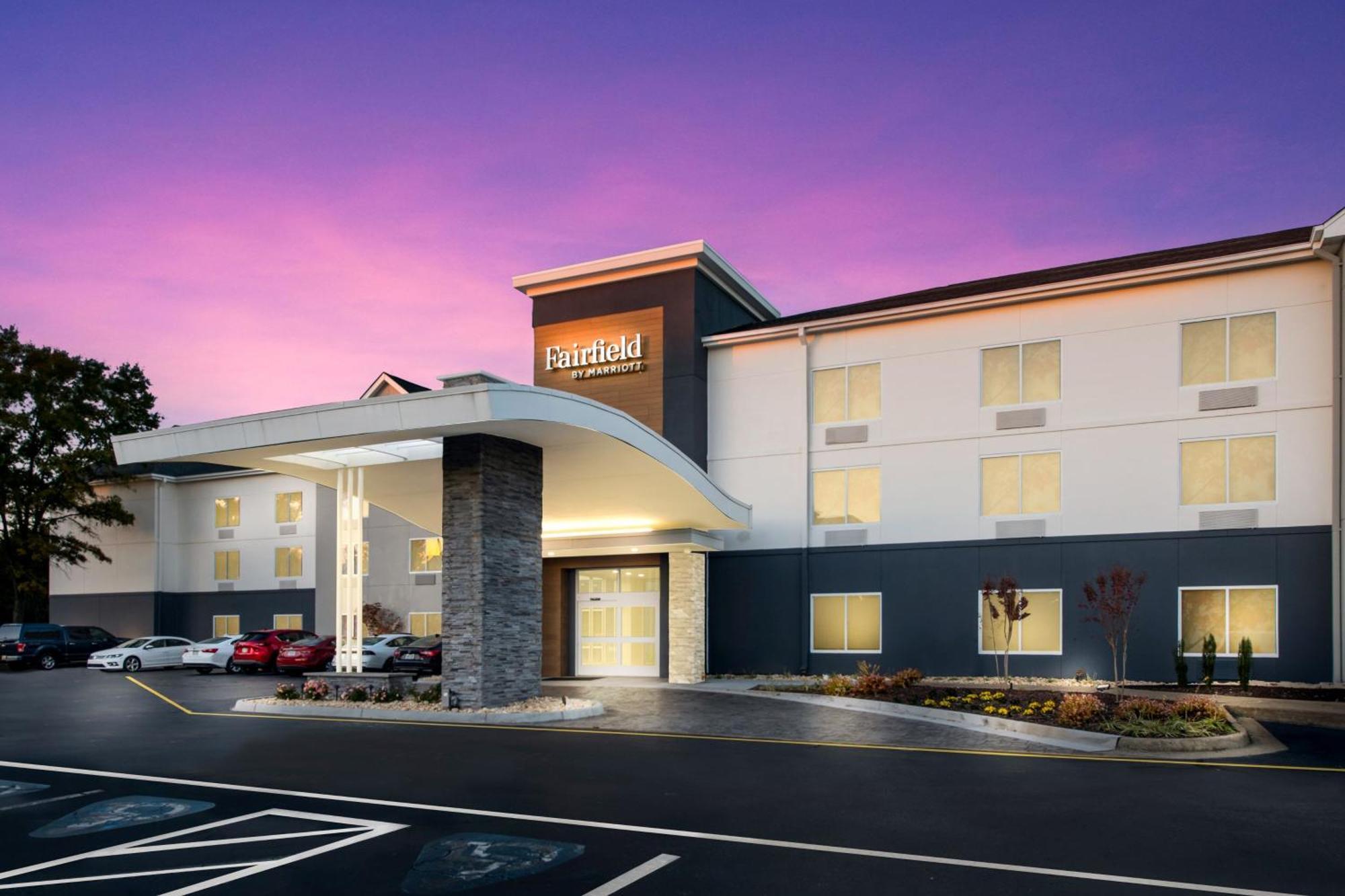 Fairfield By Marriott Chesapeake Hotel Екстериор снимка